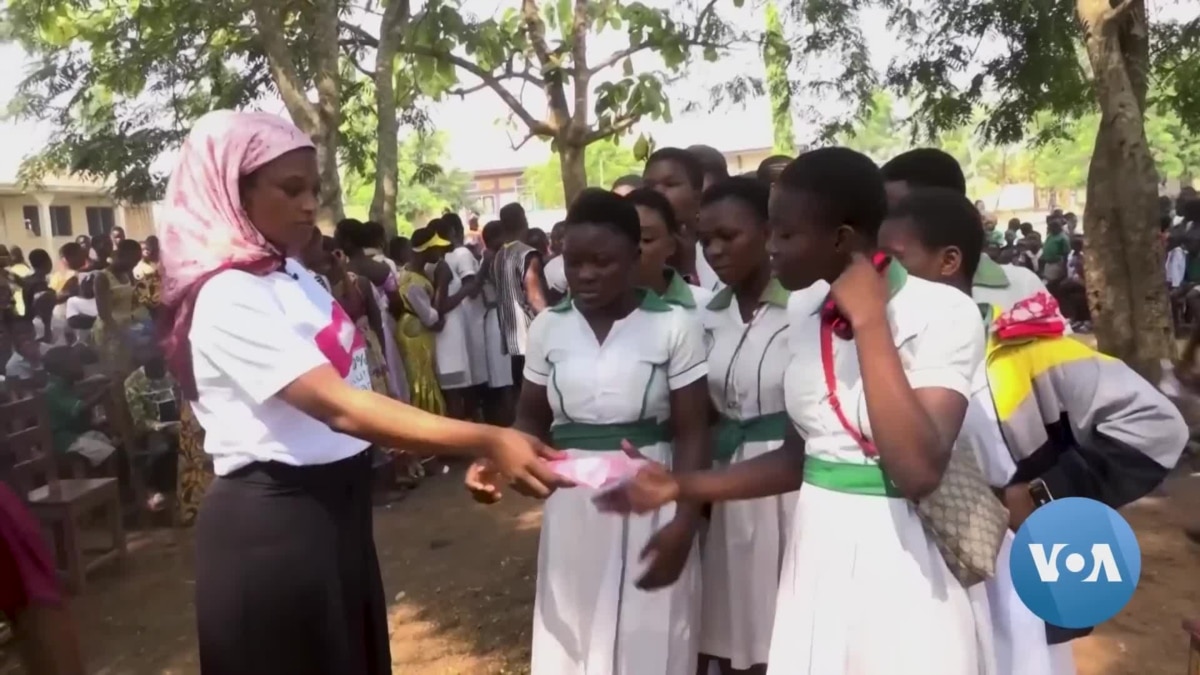 Ghanaian Teacher Innovates to Fight 'Period Poverty