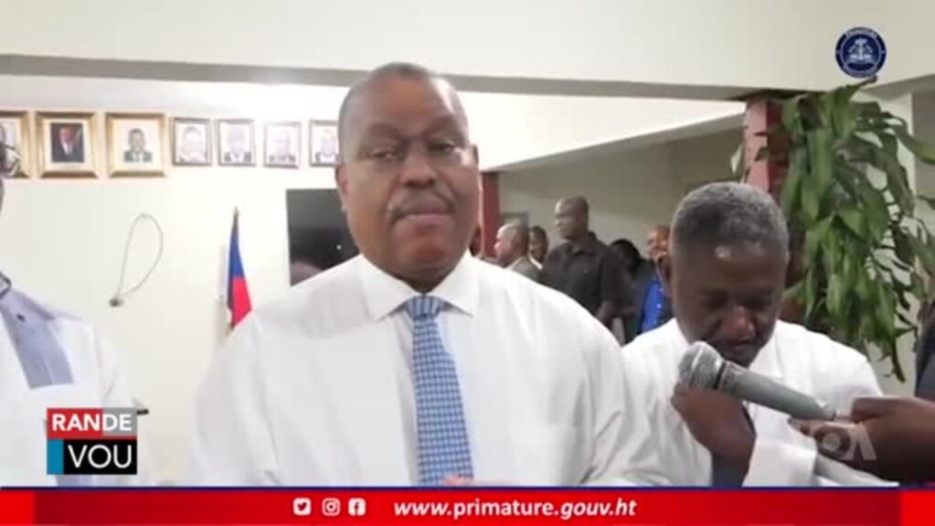 PM Conille Vizite Direksyon Immigrasyon ak Emigrasyon nan Ayewopò Entènasyonal Tousaint Louverture