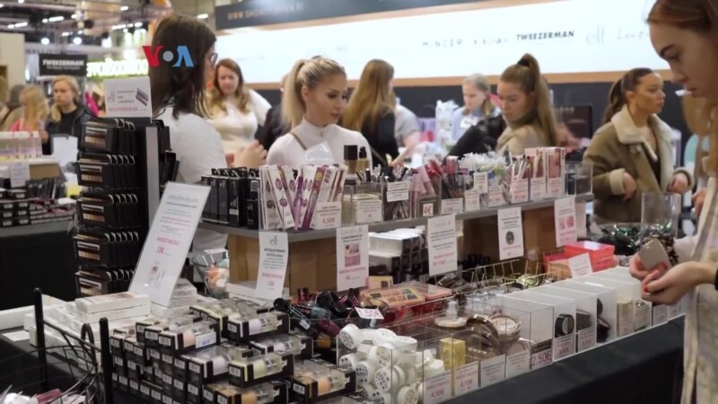 Warung VOA: Berbagai Cara Merawat Kecantikan"