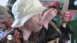 Bungabunga Ubuzima: Abafite Ubumuga bw'Uruhu Rwera Babayeho Gute muri Afurika