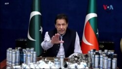 څېړونکي: عمران خان د سخت فشار لاندې دی ځکه د پوځ او احتجاجونو په اړه خپل بيانونه بدلوي  
