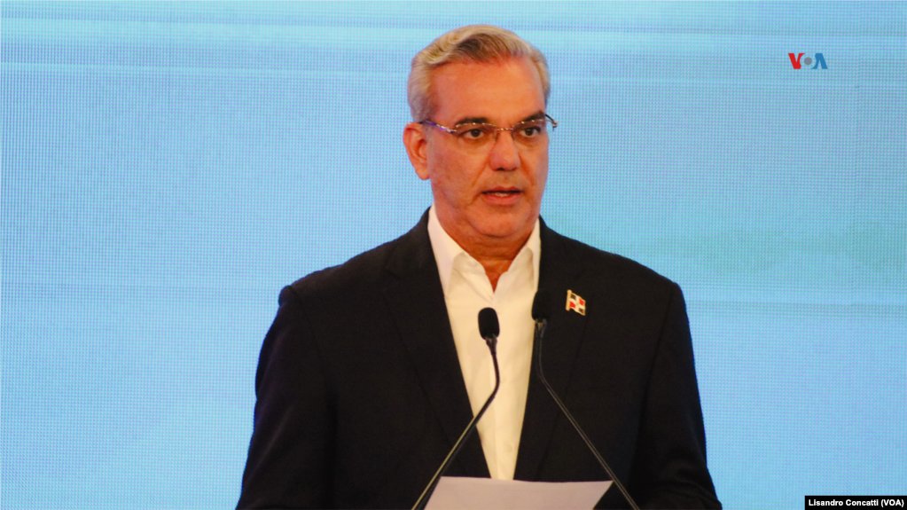 El presidente de República Dominicana, Luis Abinader, dió su última conferencia de prensa en el Palacio Nacional, previo a los comicios generales del 19 de mayo.