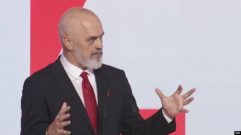 Kryeministri Edi Rama gjatë fjalës në kongresin e Partisë socialiste