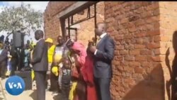 Chamisa Consoling Family of Slain Tinashe Chitsunge