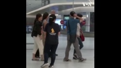 新加坡航空乘客：一切发生在10秒之内 