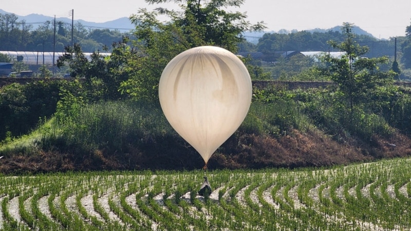 South Korea says North Korea sending more balloons southward