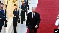 资料照：俄罗斯总统普京在莫斯科克里姆林宫出席他的第五任总统任期就职典礼。（2024年5月7日）