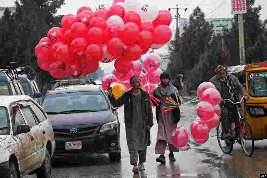 کابل در روز عاشقان
