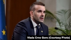 Milojko Spajić, predsednik Vlade Crne Gore, na konferenciji za medije u Podgorici 24. aprila 2024. (Foto: Vlada Crne Gore)