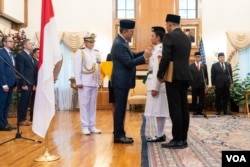 The Indonesian Ambassador to the US, Rosan Roeslani confirmed the members of the 2023 Paskibra Team at Wisma Indonesia in Tilden, Washington, DC (photo: Indonesian Embassy in Washington, DC).