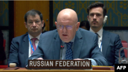 바실리 네벤쟈 유엔주재 러시아 대사가 28일 유엔 안보리 전체회의에서 발언하고 있다.