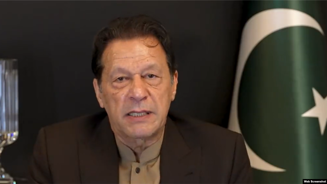 فائل فوٹو: پاکستان تحریک انصاف کے چیئر مین اور سابق وزیر اعظم عمران خان