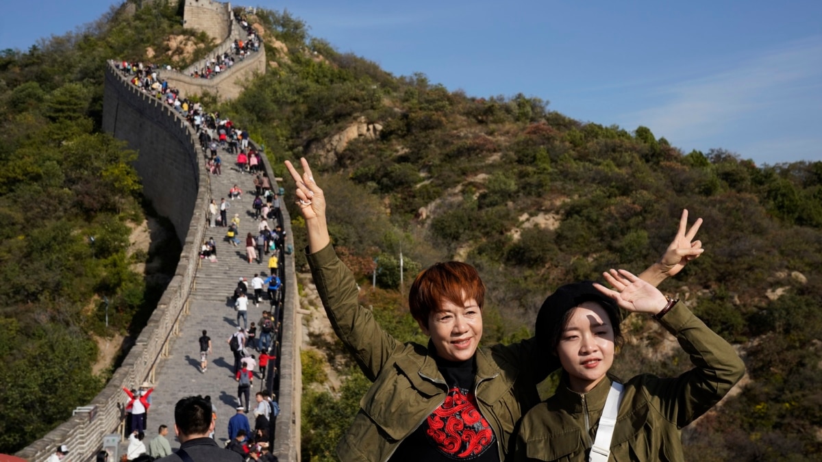 黄金周中国旅游业难以赚得盆满钵满，专家：能持平去年就满意