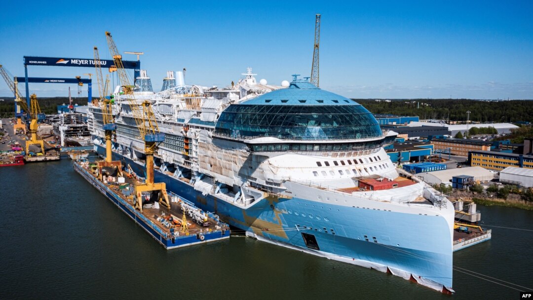 royal caribbean's icon of the seas to sail in 2024 as world's