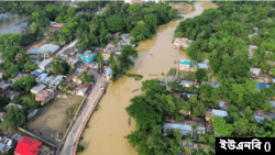 সিলেটের গোলাপগঞ্জ, বিয়ানীবাজার ও বিশ্বনাথ উপজেলায় নতুন করে কয়েকটি এলাকা প্লাবিত হয়েছে। ৫ জুন, ২০২৪।