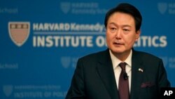 윤석열 한국 대통령이 28일 미국 하버드대 케네디스쿨에서 '자유를 향한 새로운 여정'을 주제로 연설했다.
