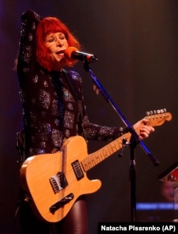 Rita Lee em concerto em Buenos Aires, Nov 23, 2002