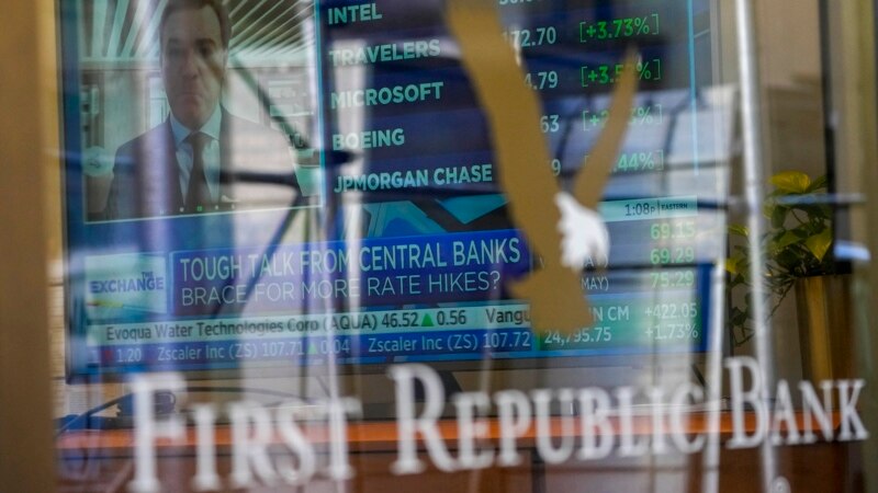 Bancos grandes de EEUU rescatan al First Republic Bank