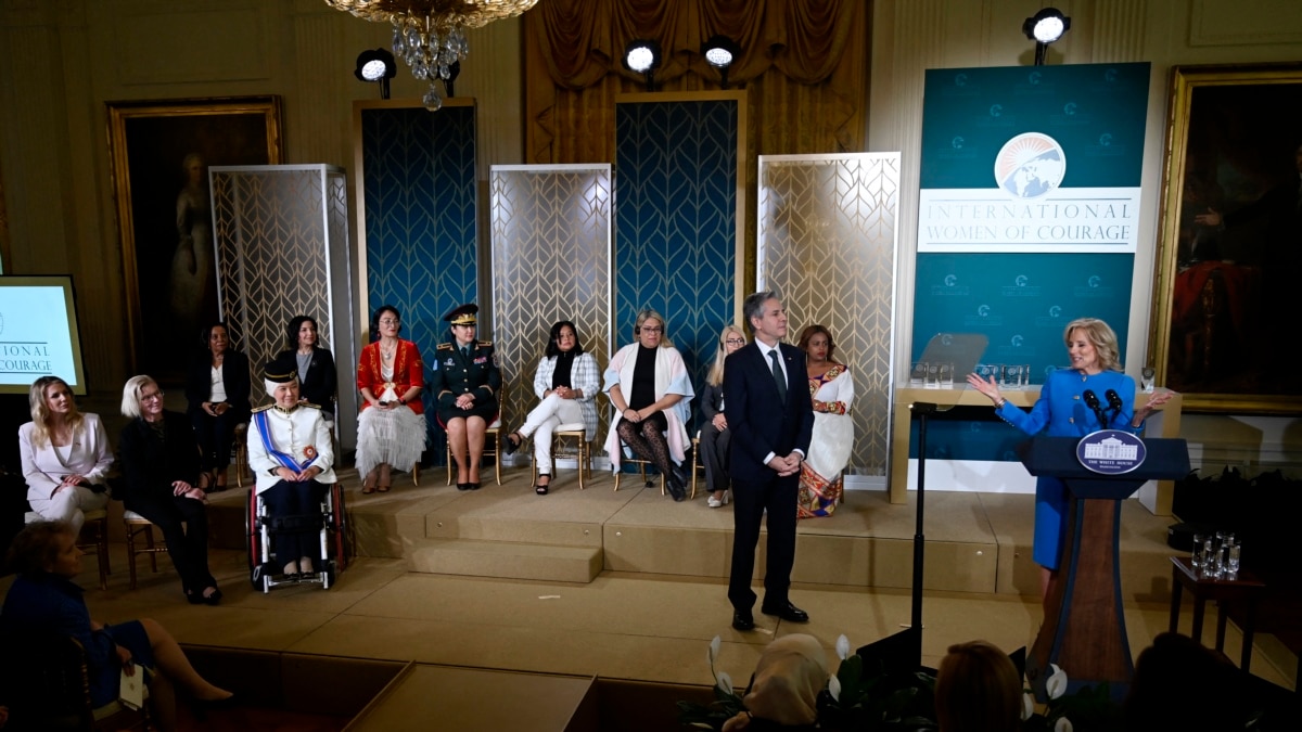 美国表彰领导伊朗抗议活动的女性