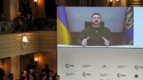 Видеообращение президента Украины Владимира Зеленского к участникам Мюнхенской конференции по безопасности, 17 февраля, 2023 г. 