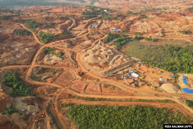 Pemandangan PT Indonesia Morowali Industrial Park (IMIP), salah satu produsen nikel terbesar di Konawe Utara. (Foto: RIZA SALMAN/AFP)