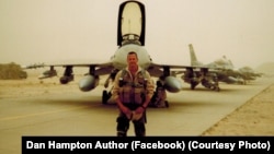Підполковник ВПС США у відставці Ден Гемптон. Фото: Facebook Dan Hampton Author