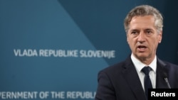 Slovenian Prime Minister Robert Golob speaks at a press conference about the recognition of the Palestinian state, in Ljubljana, Slovenia, May 30, 2024.