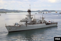 KRI Jhon Lie merupakan salah satu kapal perang Indonesia yang berpartisipasi dalam ASEX-01N di Perairan Natuna. (VOA/Indra Yoga)