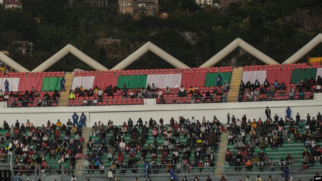 Soccer stadium stampede in El Salvador leaves 12 dead