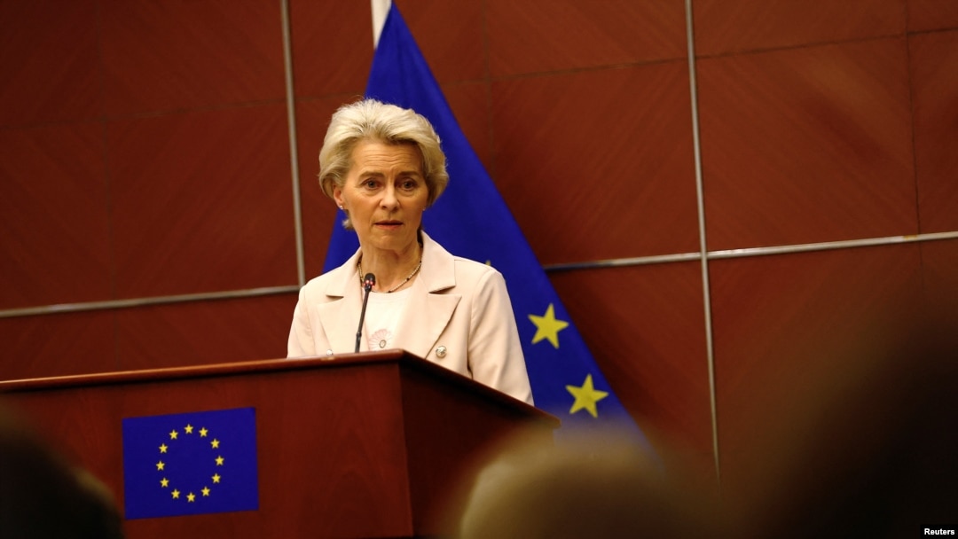 Фон дер Лајен оваа недела отпатува во Кина со францускиот претседател Емануел Макрон за да покаже обединет европски фронт