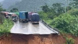ရေကြီးမြေပြိုမှုကြောင့် မြဝတီ-ကော့ကရိတ်လမ်း ထိခိုက်ပျက်စီး
