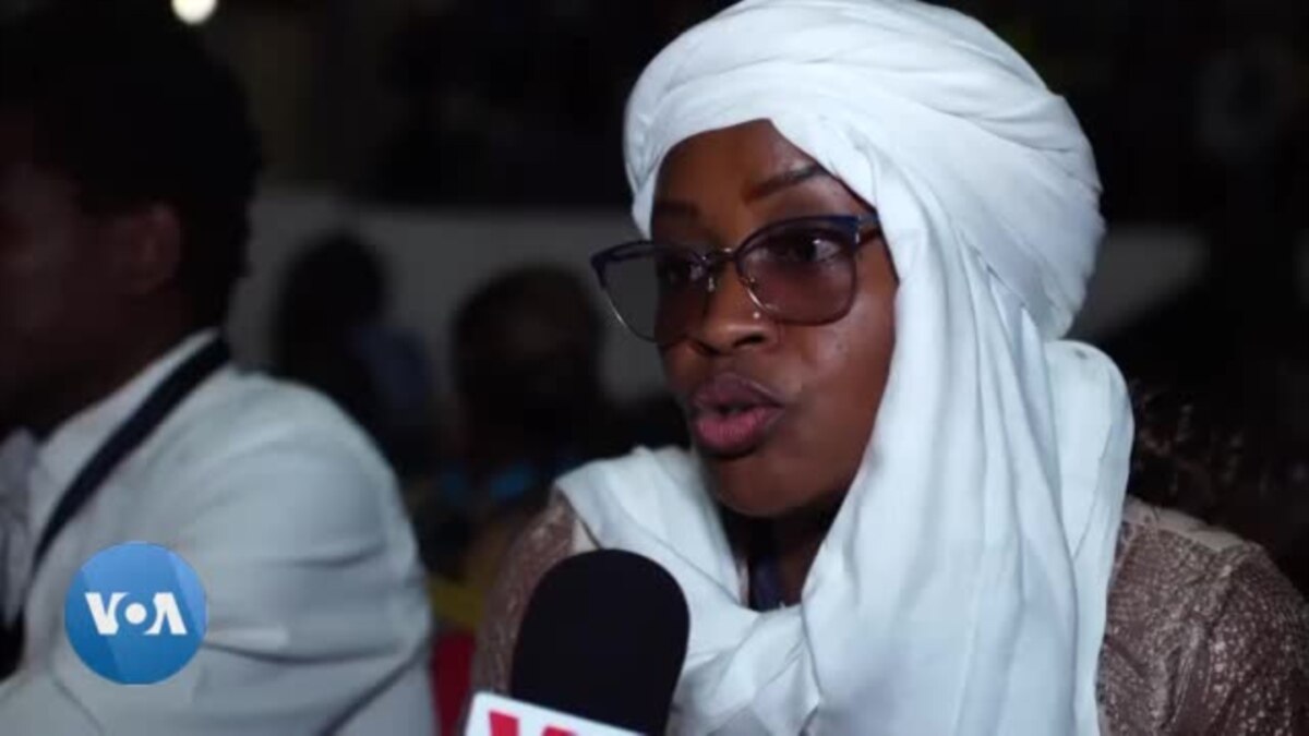 La R alisatrice Nig rienne Amina Abdoulaye Mamani Parle De Son Film L la-r-alisatrice-nig-rienne-amina-abdoulaye-mamani-parle-de-son-film-l