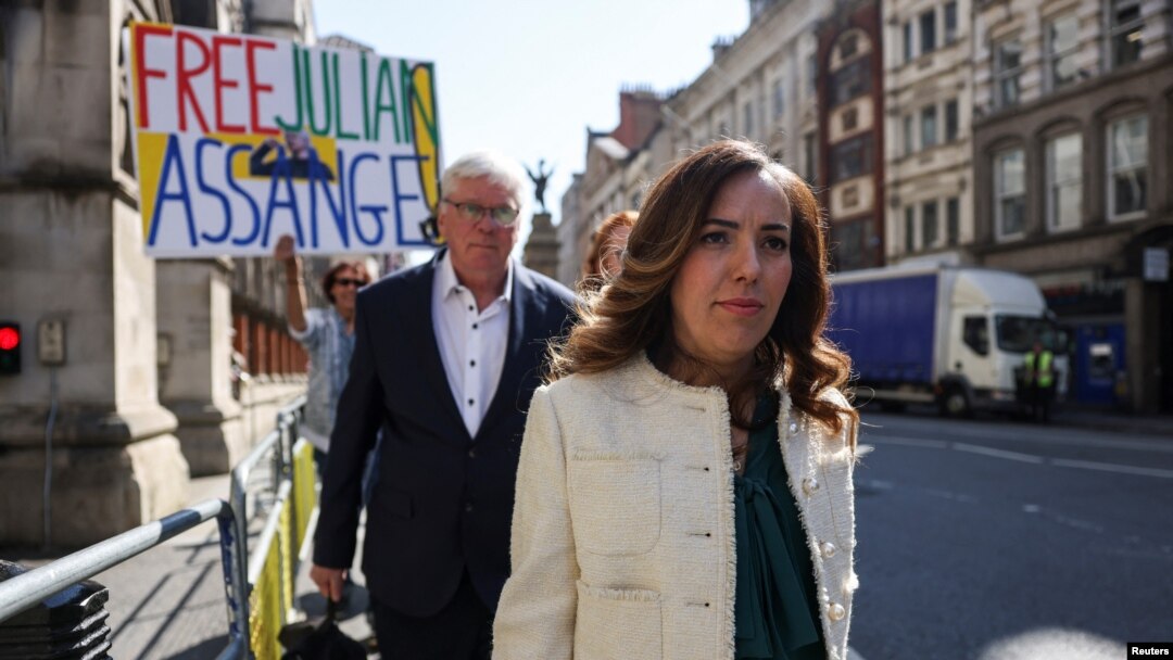 Stella Assange, wife of the WikiLeaks founder Julian Assange, arrives at the High Court for an extradition hearing of Julian Assange, in London, May 20, 2024.