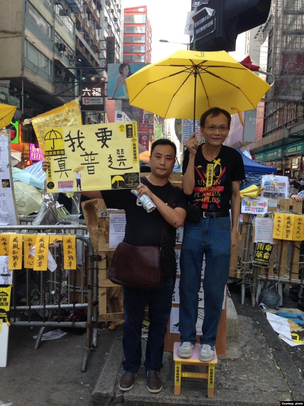 李小三2014年在香港参加雨伞革命(photo:VOA)