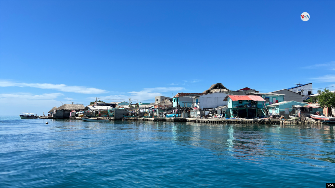 Santa Cruz del Islote una isla sobrepoblada en el Caribe