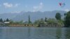 بھارتی کشمیر میں جھیلوں پر تیرتی گھر نما کشتیاں کیوں بنائی گئیں؟