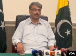 پاکستان کے زیر انتطام کشمیر کے وزیراعظم چوہدری انوار الحق نے ہفتے کو رات گئے کشمیرہاؤس اسلام آباد میں پریس کانفرنس سے خطاب کرتے ہوئے ایکشن کمیٹی کو مذاکرات کی دعوت دی ہے۔ 11 مئی 2024