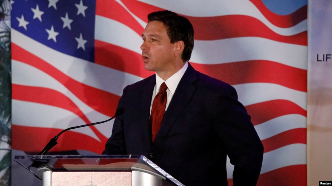Gubernur Florida Ron DeSantis akan mengumumkan pencalonannya untuk memperebutkan tiket calon presiden dari kubu Republik.