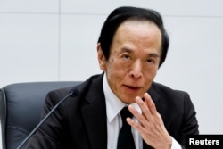 Gubernur Bank of Japan Kazuo Ueda menghadiri konferensi pers setelah pertemuan kebijakan di kantor pusat BOJ, di Tokyo, Jepang 19 Maret 2024. (REUTERS/Kim Kyung-Hoon)