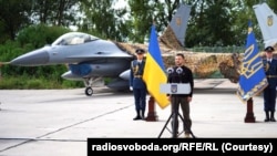 «Тепер це дійсно реальність, реальність у нашому небі, F-16 в Україні», – Володимир Зеленський