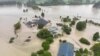 Banjir yang dipicu oleh Topan Gabrielle di Awatoto, dekat kota Napier, Selandia Baru, 14 Februari 2023. (AFP) 