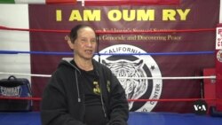  Cambodian kickboxing champion promotes the sport in US