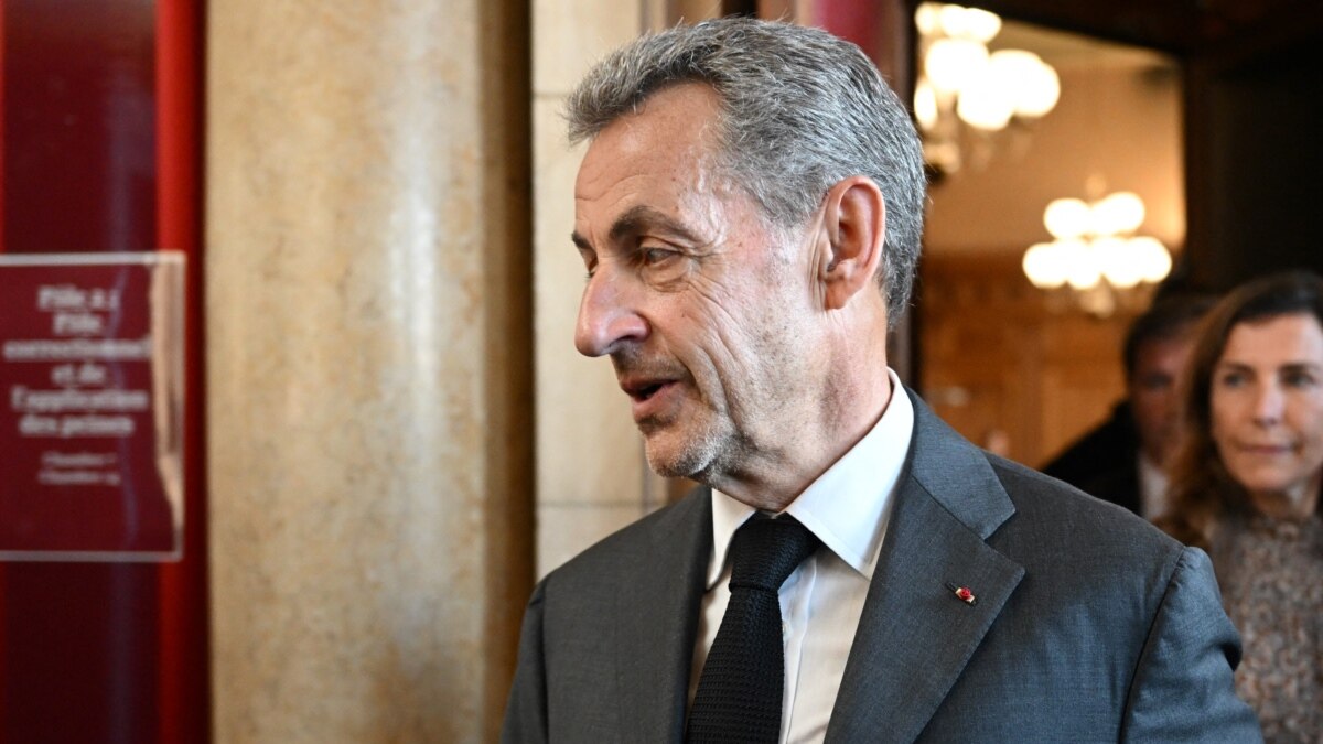 Financement libyen l'exprésident français Sarkozy sera jugé en 2025