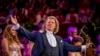 André Rieu tiene 73 años y es considerado el Rey del Vals y el Rey del Romanticismo.