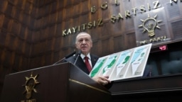 Cumhurbaşkanı Erdoğan, “Türkiye olarak arabuluculuk dahil üzerimize ne düşüyorsa yapmaya hazırız” dedi.