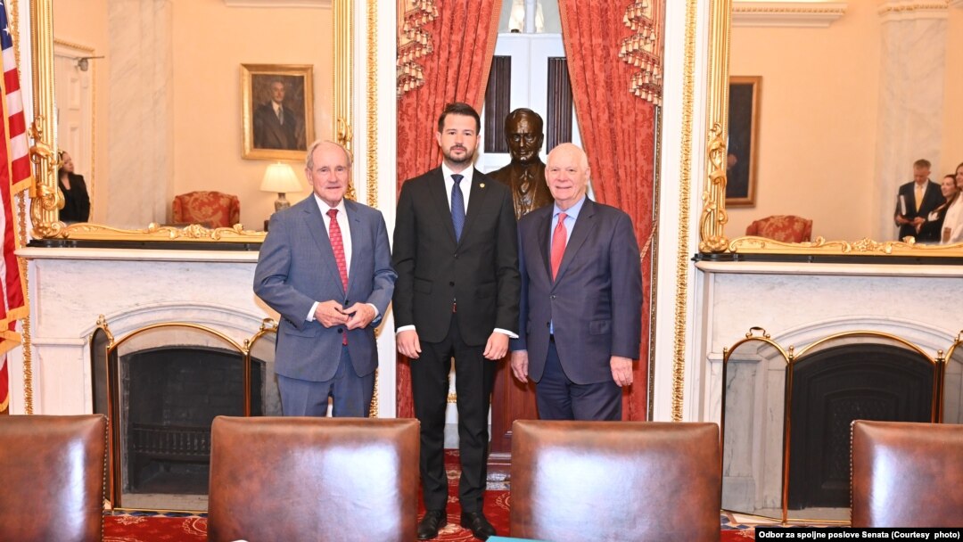 Senator Džim Riš, predsednik Crne Gore Jakov Milatović i senator Ben Kardin, 15. maj 2024. (foto: Odbor za spoljne poslove Senata)