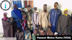 Wasu Mayakan ISWAP Da Boko Haram Da Iyalansu Da Suka Mika Wuya