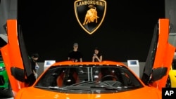 2023年上海車展展出的義大利蘭博基尼頂級跑車。 （2023年4月19日）