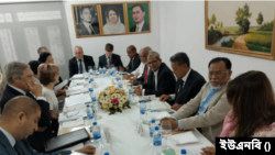 যুক্তরাষ্ট্রের পর্যবেক্ষক দলের সঙ্গে বিএনপির একটি প্রতিনিধি দলের বৈঠক। ৯ অক্টোবর, ২০২৩।