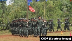 ကရင်နီတပ်မတော် KNDF ဗျူဟာ(၄)ရဲ့ "စည်းရိုး" Project မှ ရရှိလာသော လက်နက်များအပ်နှင်းပွဲ အခမ်းအနား (ဩဂုတ် ၂၅၊ ၂၀၂၃)